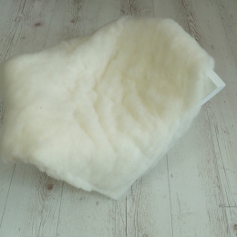 BIAŁA SUPER GRUBA CHMURKA wełniana do wypełnienia koszy do sesji noworodkowej