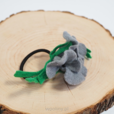 Filcowa kwiat Szary z gumką do włosów