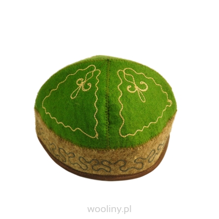 Filcowa męska czapka haftowana wełniana (56,57,58cm)