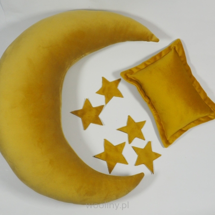 Poduszka Księżyc i gwiazdy do sesji noworodkowej Złoty velvet 