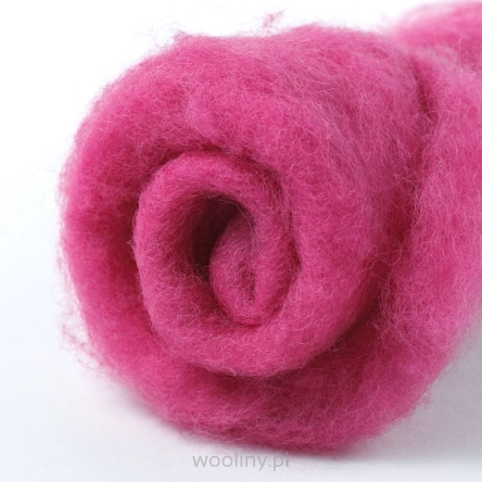 Purpurowa wełna w błamie zgrzebna do filcowania na mokro i sucho