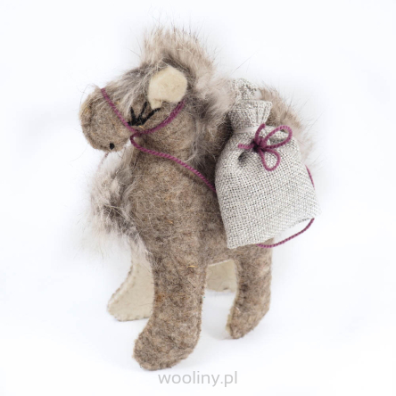 Filcowy wielbłąd z sakiewką filcu i futra dla dzieci