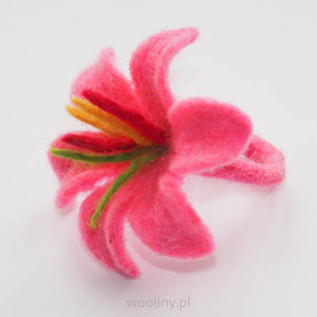 Pierścionek z wełny wzór 4